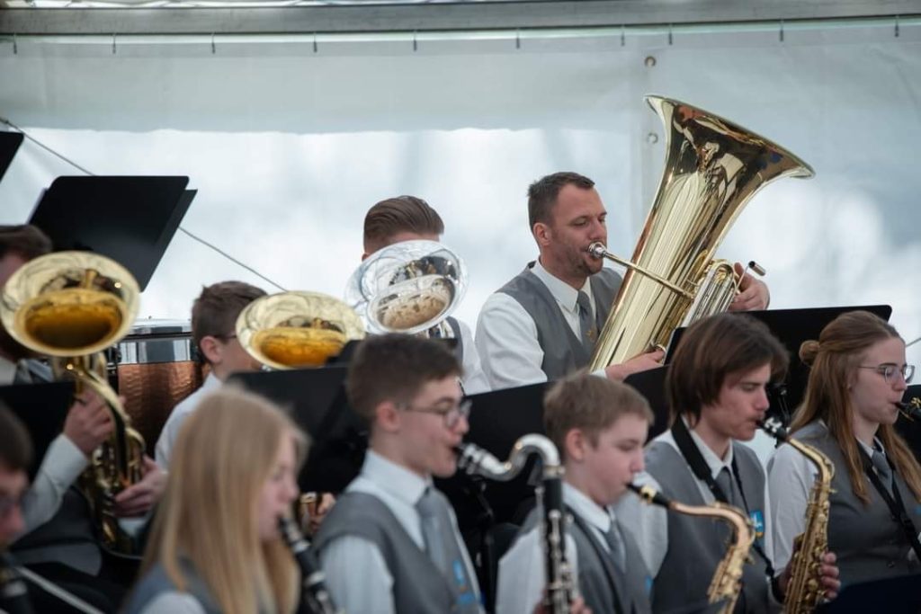 Prvomajska budnica s pihalnim orkestrom Izola
