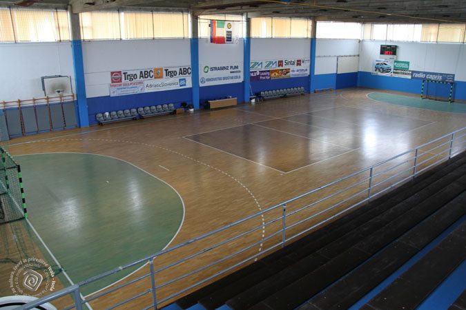 prikazna slika glave strani