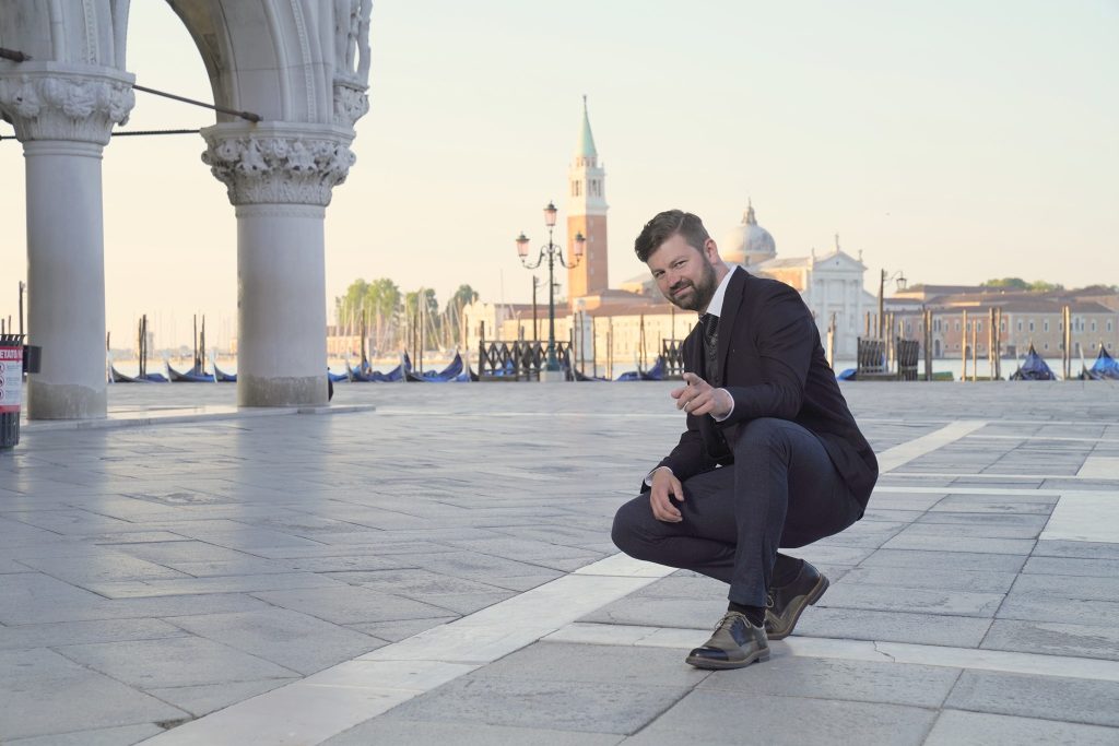 JURE POČKAJ IN POZABLJENI ORKESTER