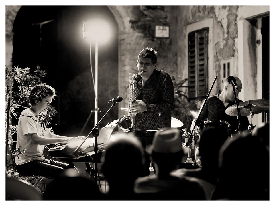 Koncerti v parku: LAPsus trio in Natalija Tumpej