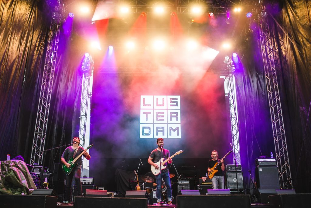 Koncerti v parku – Lusterdam