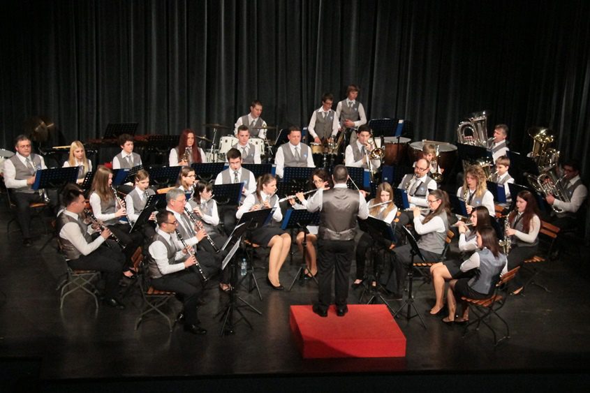 KONCERT PIHALNEGA ORKESTRA IZOLA OB DNEVU SAMOSTOJNOSTI IN ENOTNOSTI