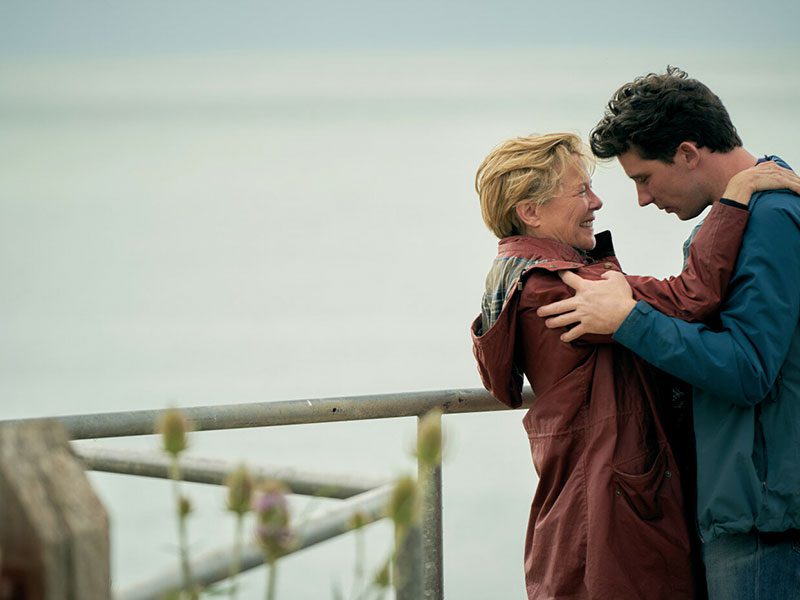 Letni kino Arrigoni: Pod belimi pečinami