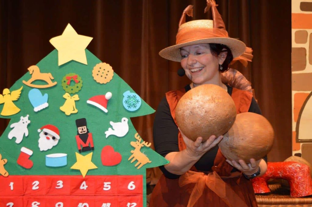 LEDENI OTOK: PRAZNIČNE POTICE OREHKOVE MICE