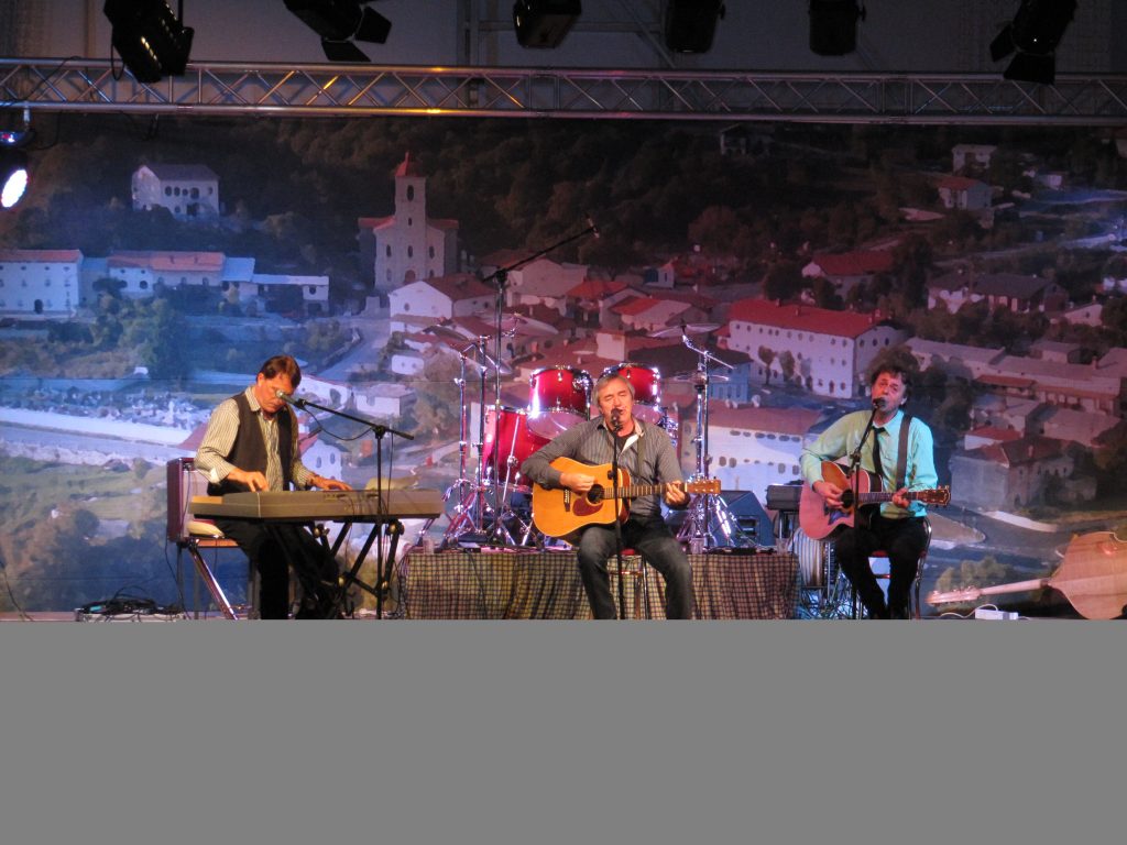 Koncerti v parku: Skupina Prizma