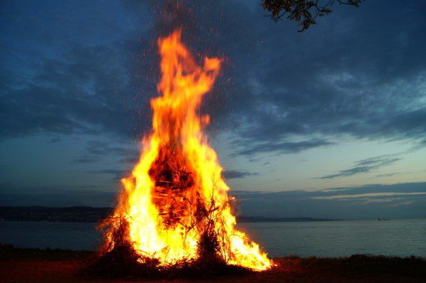 PROSLAVA OB DNEVU DRŽAVNOSTI IN KRESOVANJE