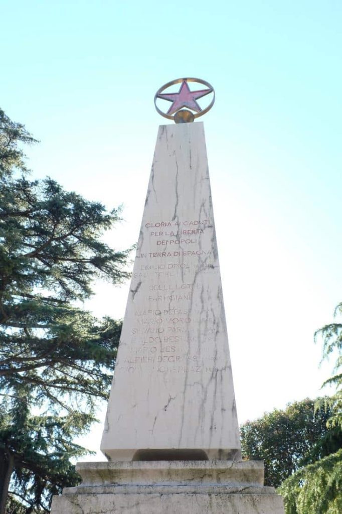 KOMEMORACIJA NA TRGU PADLIH ZA SVOBODO IZOLA