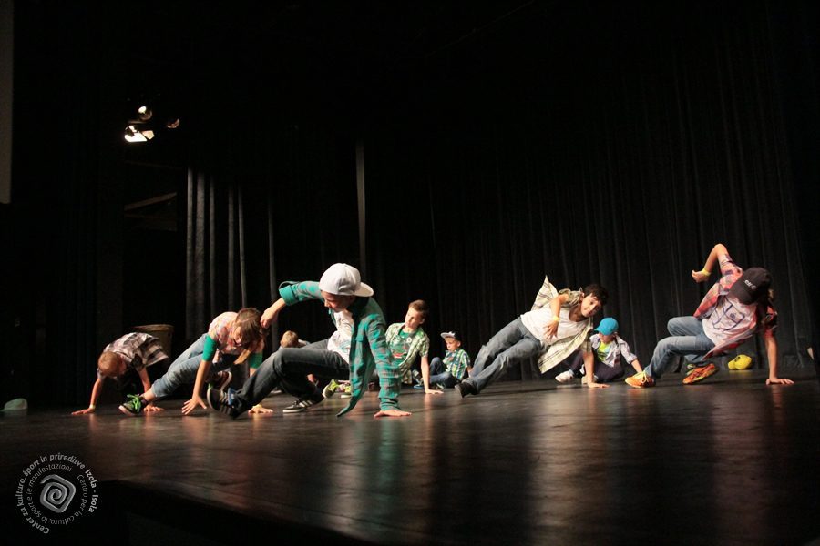 PK Titty Dance Izola: ZAČETEK POLETJA