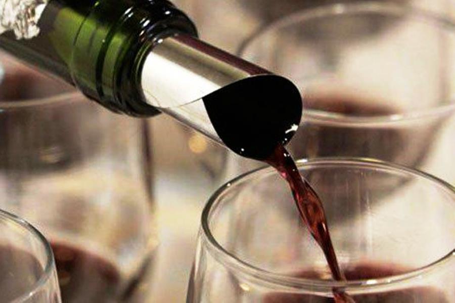 »… NA ŠTIRI OČI …«