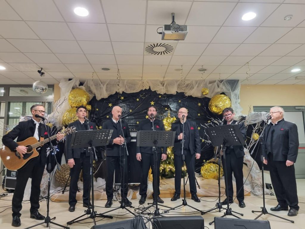 POLETJE V PARKU: Klapa San Lorenzo