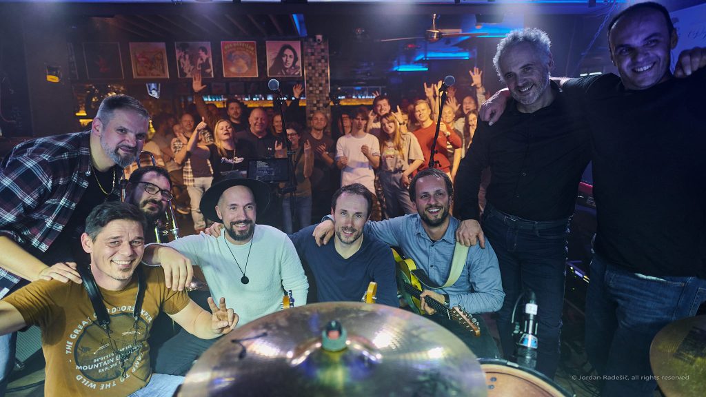 ARRIGONI NIGHTS -Bluesback in Blue Cheese Band