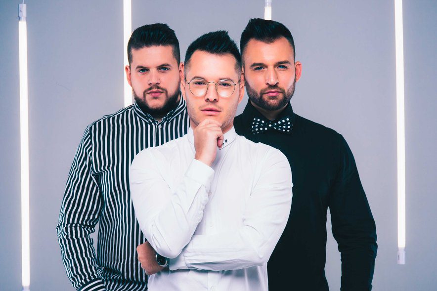 LEDENI OTOK: PRIHOD DEDKA MRAZA, KONCERT YU GENERACIJE in NEW GAME OVER