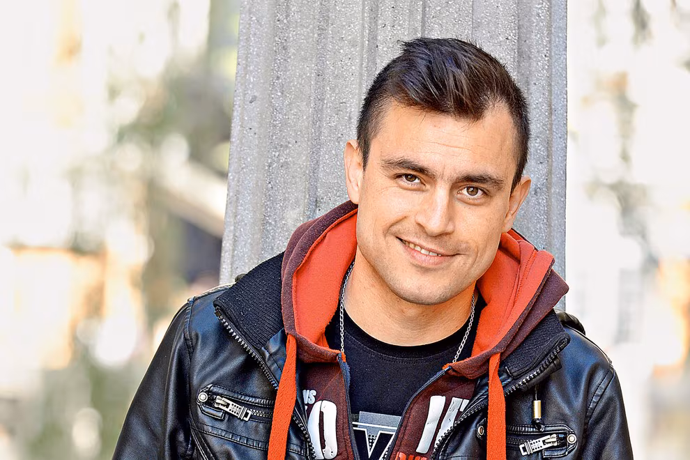 LEDENI OTOK: OMAR NABER