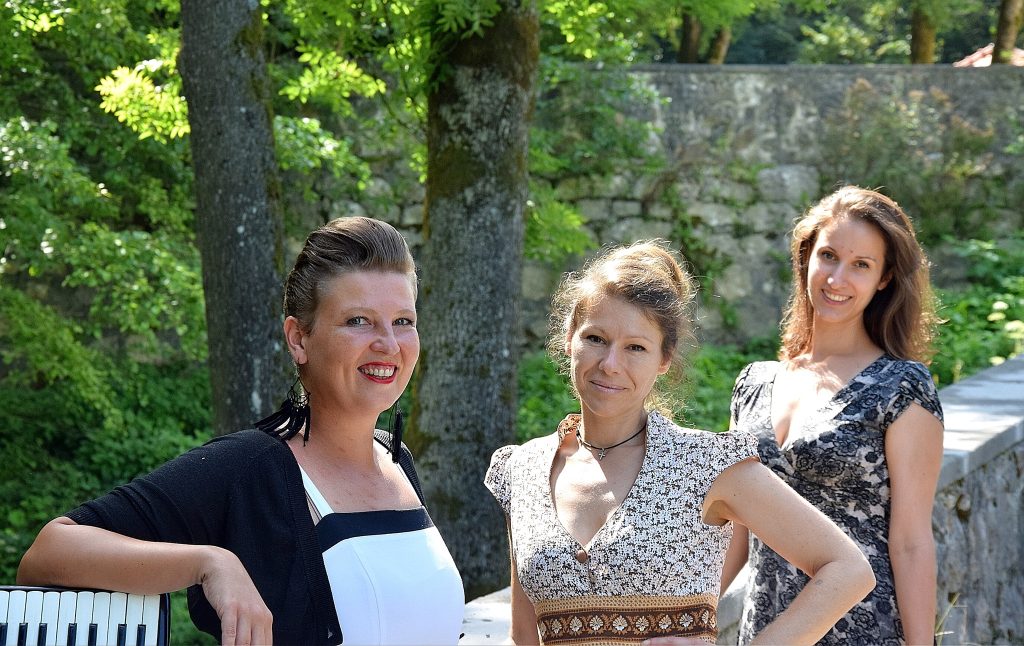 LEDENI OTOK: ŽLAHTNE BABE